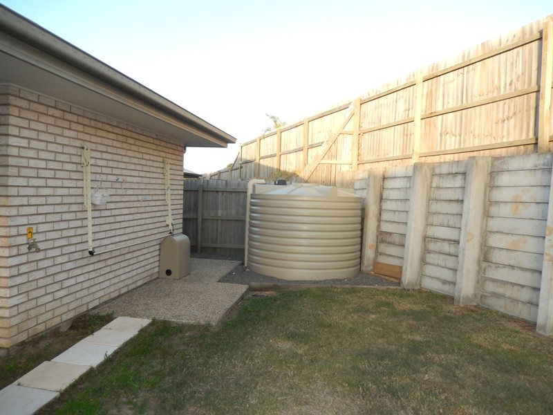 9 Middle Park, Little Mountain QLD 4551