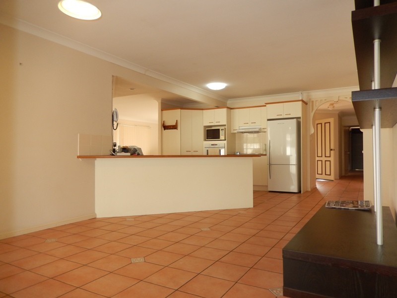 9 Archer Court, Pelican Waters QLD 4551