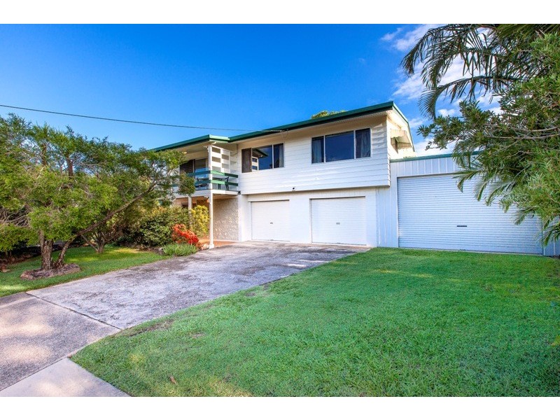 6 Earnshaw Street, Golden Beach QLD 4551