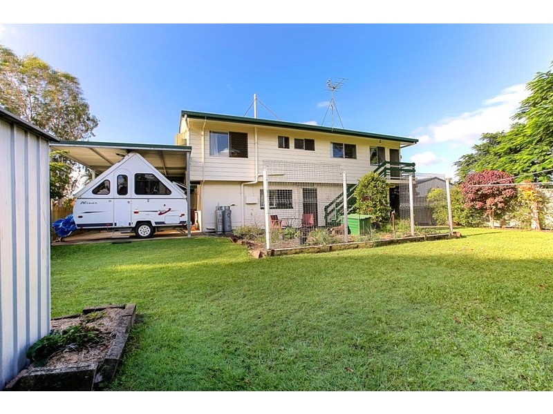 6 Earnshaw Street, Golden Beach QLD 4551