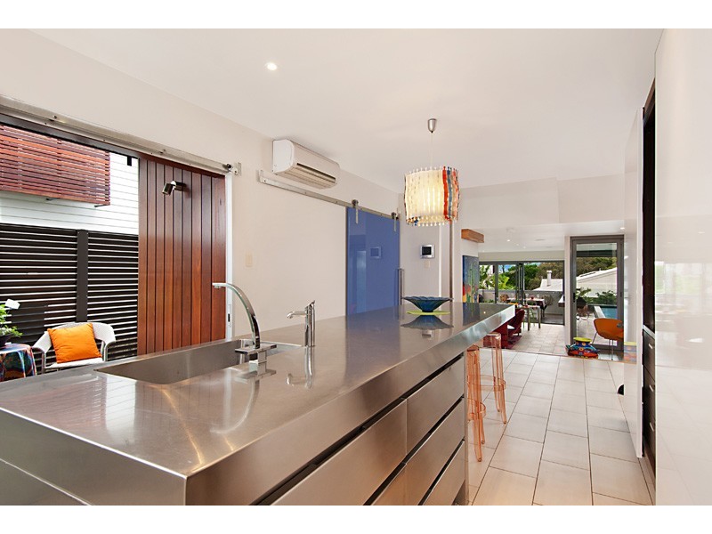 Shelly Lodge – 21 Banksia Street, Shelly Beach QLD 4551
