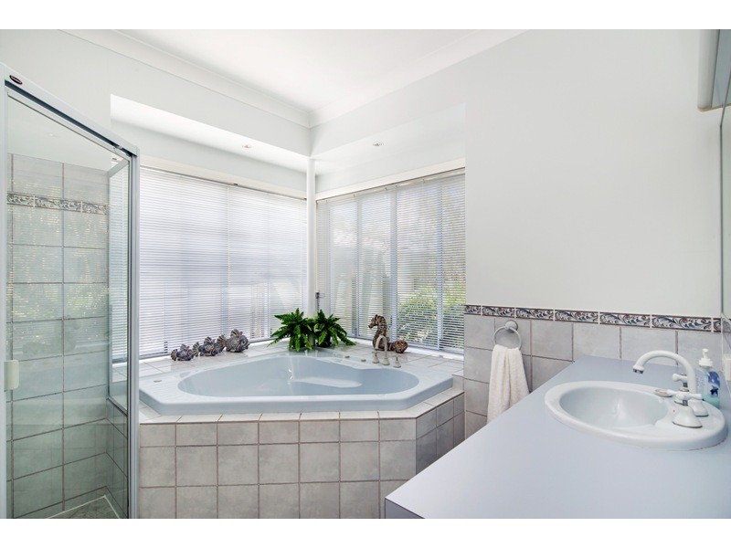 13 Firetail Court, Wurtulla QLD 4575