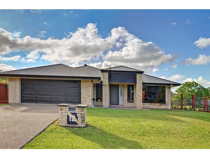 12 Maddock Avenue, Mooloolah Valley QLD 4553