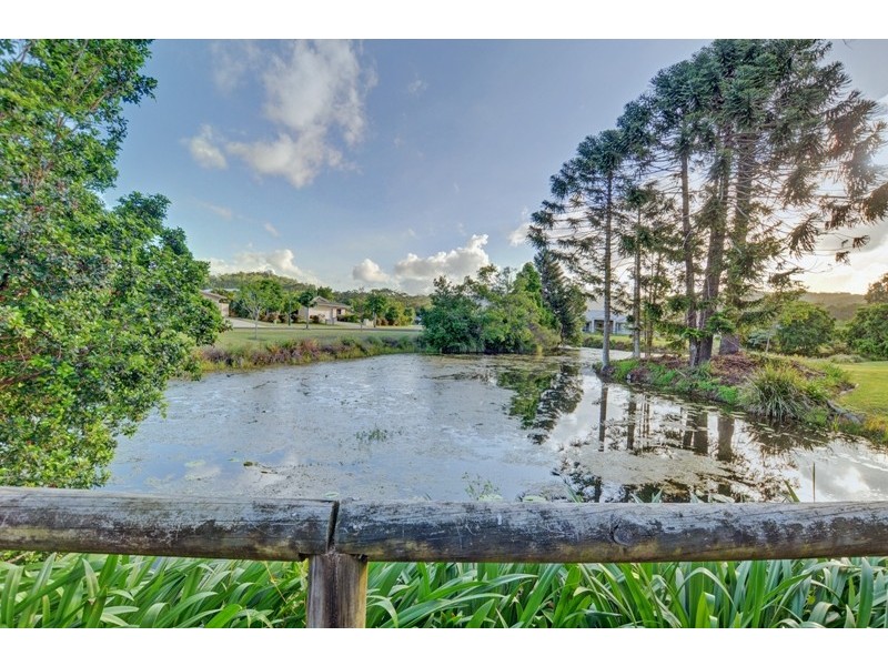 12 Maddock Avenue, Mooloolah Valley QLD 4553