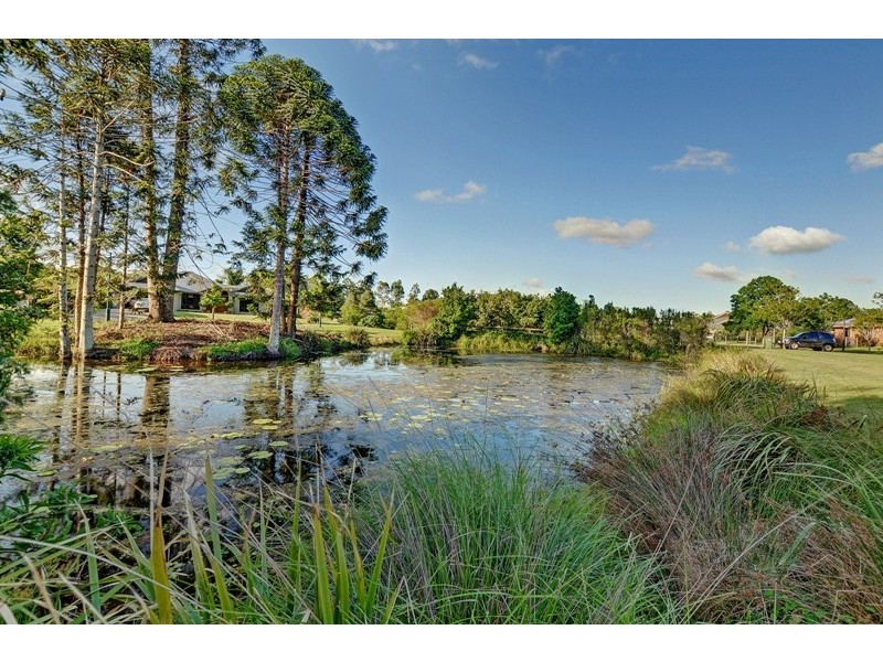 12 Maddock Avenue, Mooloolah Valley QLD 4553