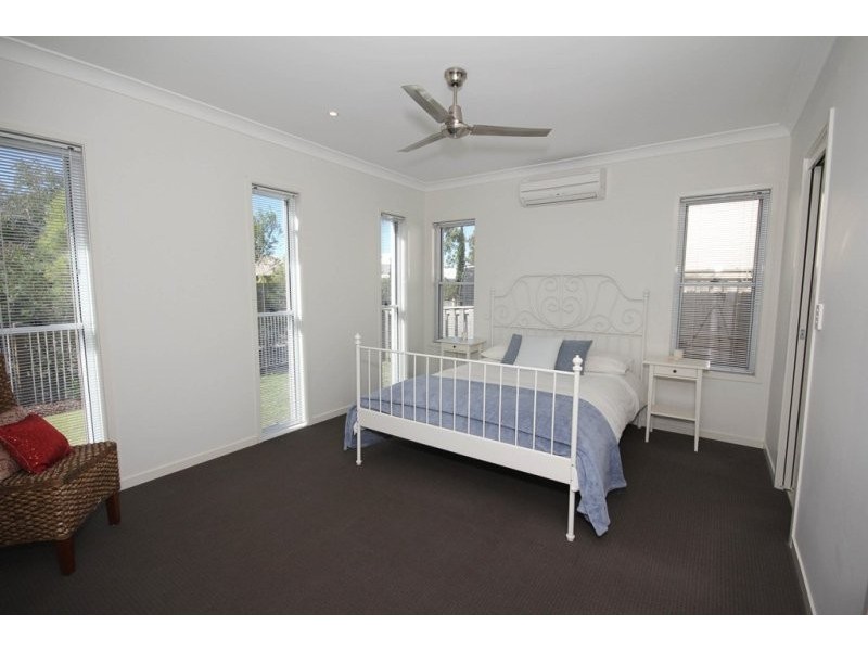19 The Promenade, Pelican Waters QLD 4551