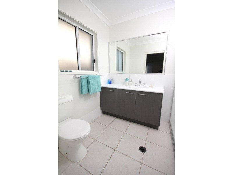 19 The Promenade, Pelican Waters QLD 4551
