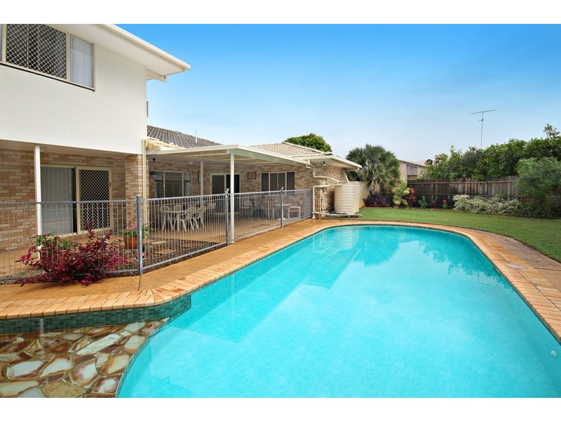 9 Helm Crescent, Wurtulla QLD 4575