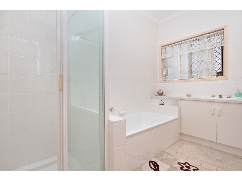 9 Helm Crescent, Wurtulla QLD 4575