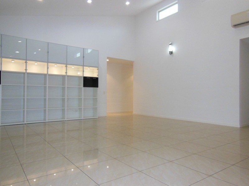 18 Cullen Drive, Little Mountain QLD 4551