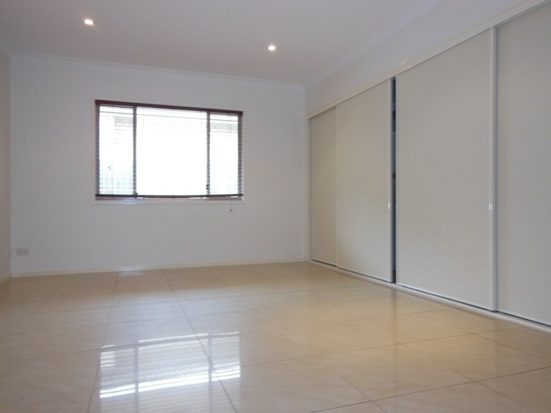 18 Cullen Drive, Little Mountain QLD 4551