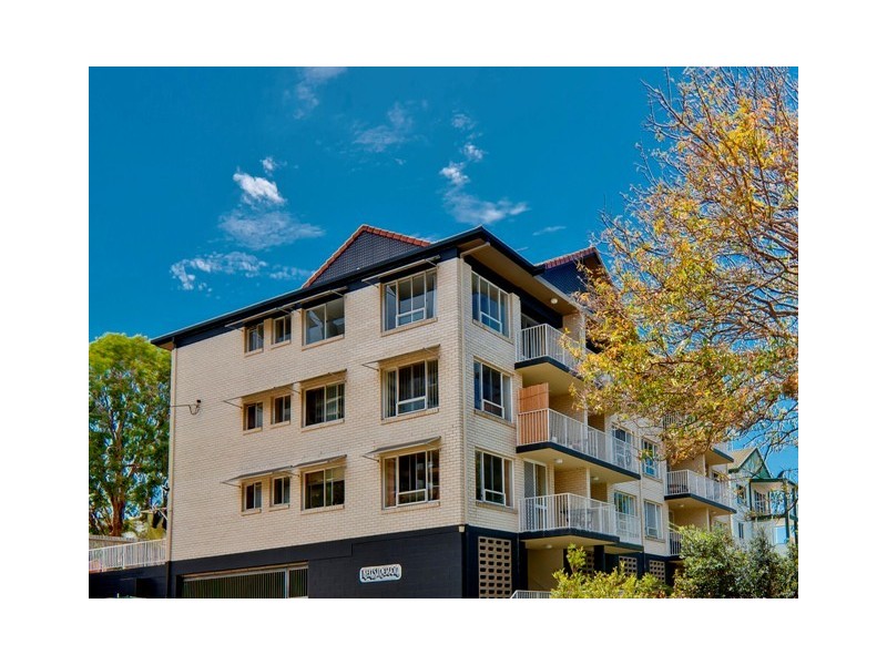 Unit 6 ‘Kensington’ 26 Saltair Street, Kings Beach QLD 4551