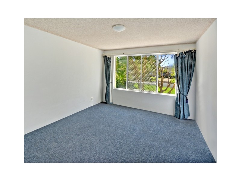 Unit 6 ‘Kensington’ 26 Saltair Street, Kings Beach QLD 4551