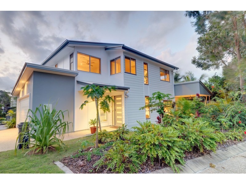 63 Dicky Beach Close, Dicky Beach QLD 4551