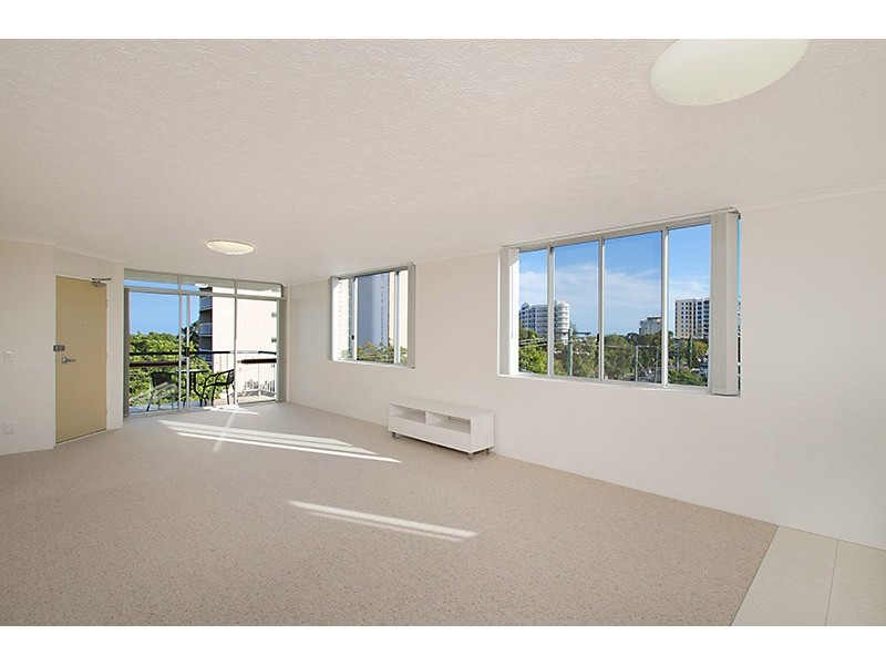 Unit 7 ‘Sentosa’ 69 Esplanade, Golden Beach QLD 4551