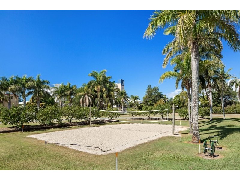 Unit 26 ‘Oaks Oasis’ 2 Landsborough Parade, Golden Beach QLD 4551