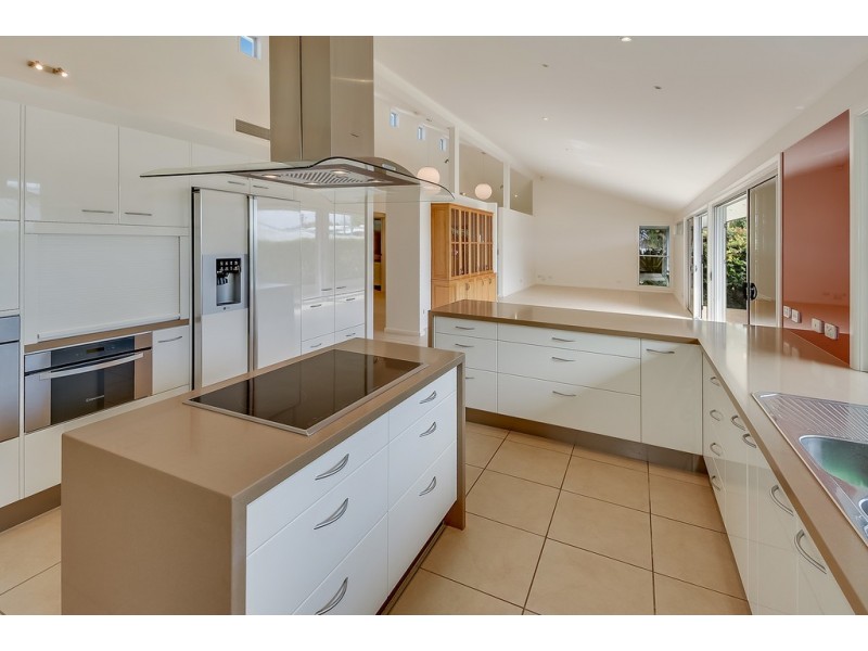 9 Oleander Avenue, Shelly Beach QLD 4551