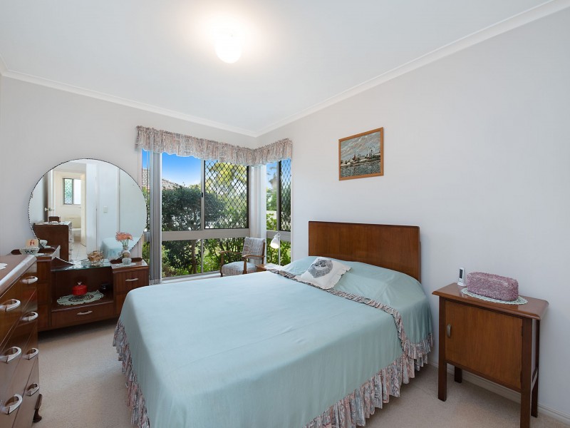 11 Sir Joseph Banks Drive, Pelican Waters QLD 4551