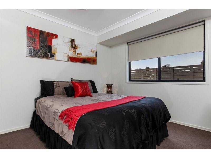 11 Rebecca Street, Little Mountain QLD 4551