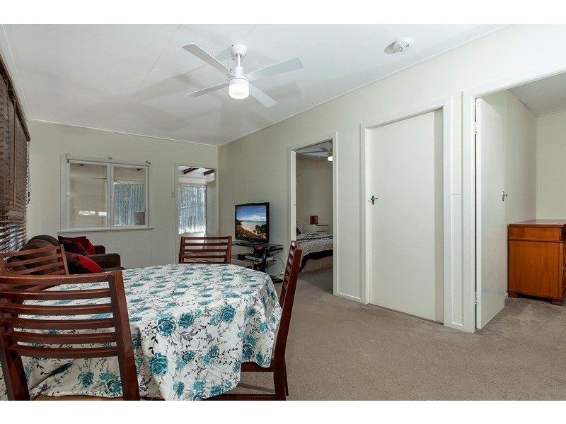 96 Westminster Avenue, Golden Beach QLD 4551