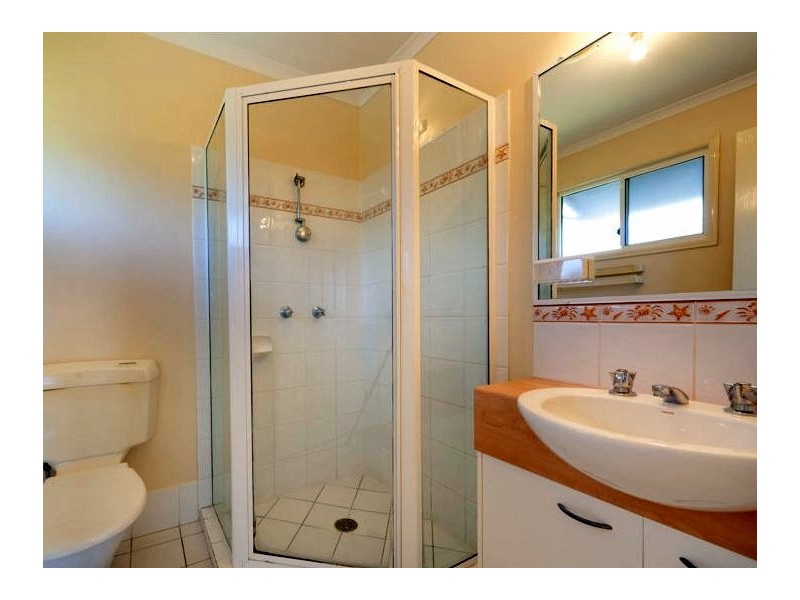Unit 1 4 Rosewood Drive, Caloundra West QLD 4551