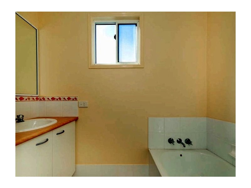 Unit 1 4 Rosewood Drive, Caloundra West QLD 4551