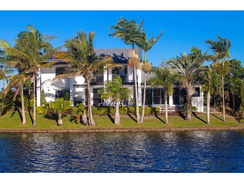 82 Lamerough Parade, Pelican Waters QLD 4551