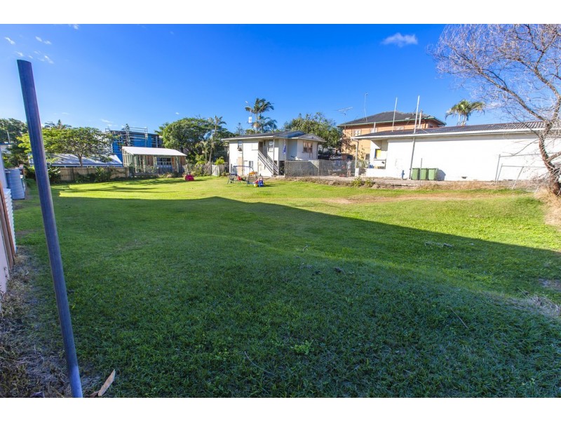 5 Roderick Street, Moffat Beach QLD 4551