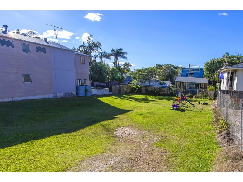 5 Roderick Street, Moffat Beach QLD 4551