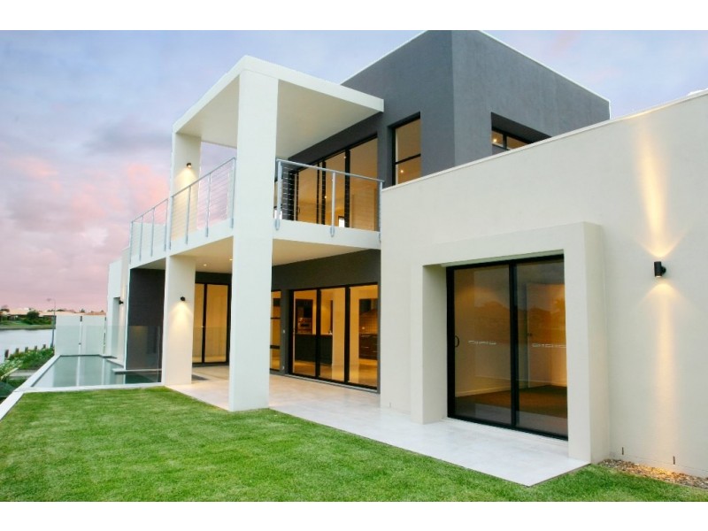 6 Antigua Court, Kawana Island QLD 4575