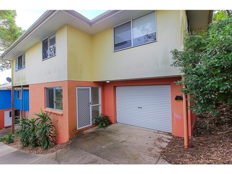 Unit 1 – 90 Tantula Road West, Alexandra Headland QLD 4572