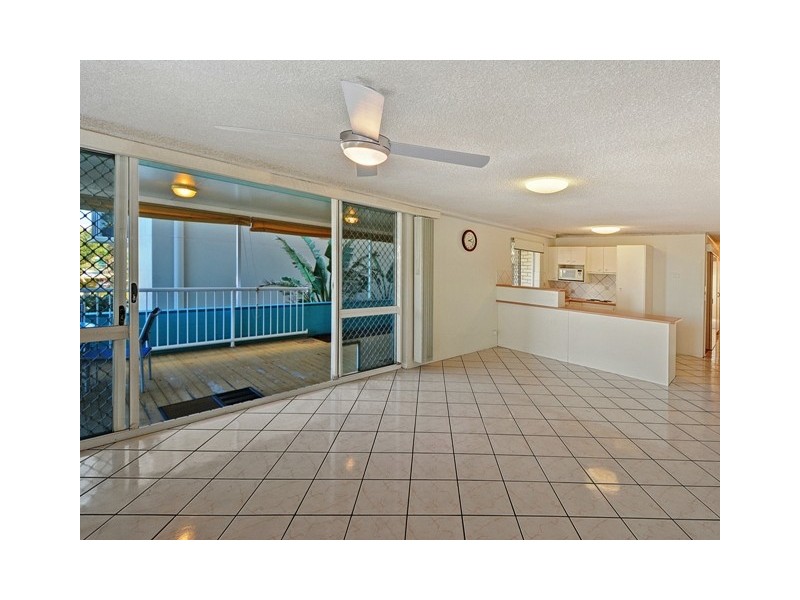 Unit 1 ‘Capeview’ 28 Orvieto Terrace, Kings Beach QLD 4551