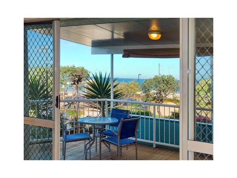 Unit 1 ‘Capeview’ 28 Orvieto Terrace, Kings Beach QLD 4551