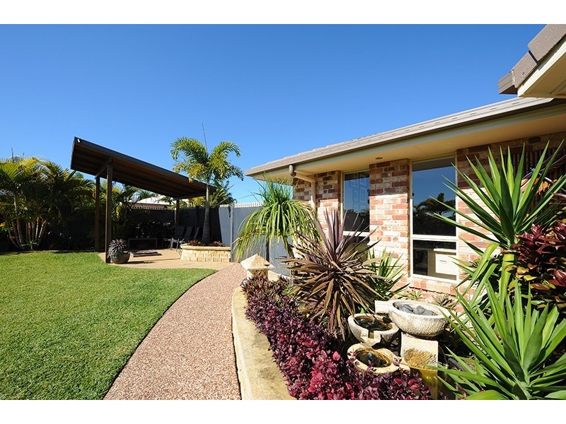 42 Springs Drive, Little Mountain QLD 4551