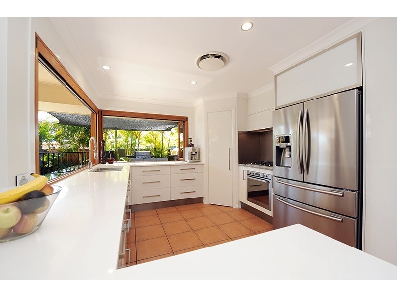 42 Springs Drive, Little Mountain QLD 4551