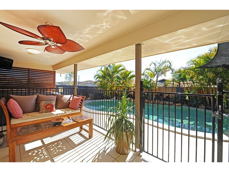42 Springs Drive, Little Mountain QLD 4551
