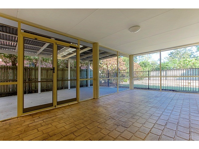 4 Bongaree Drive, Pelican Waters QLD 4551