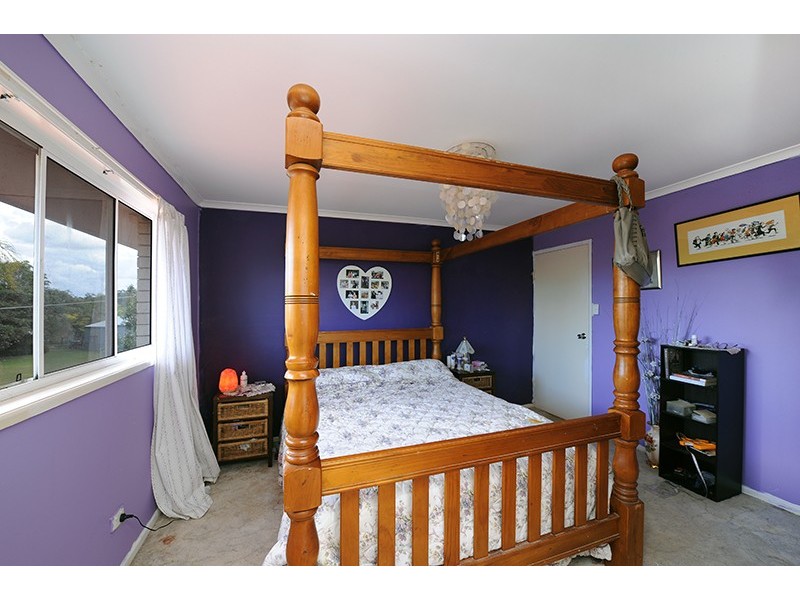 1 Pinewood Street, Little Mountain QLD 4551