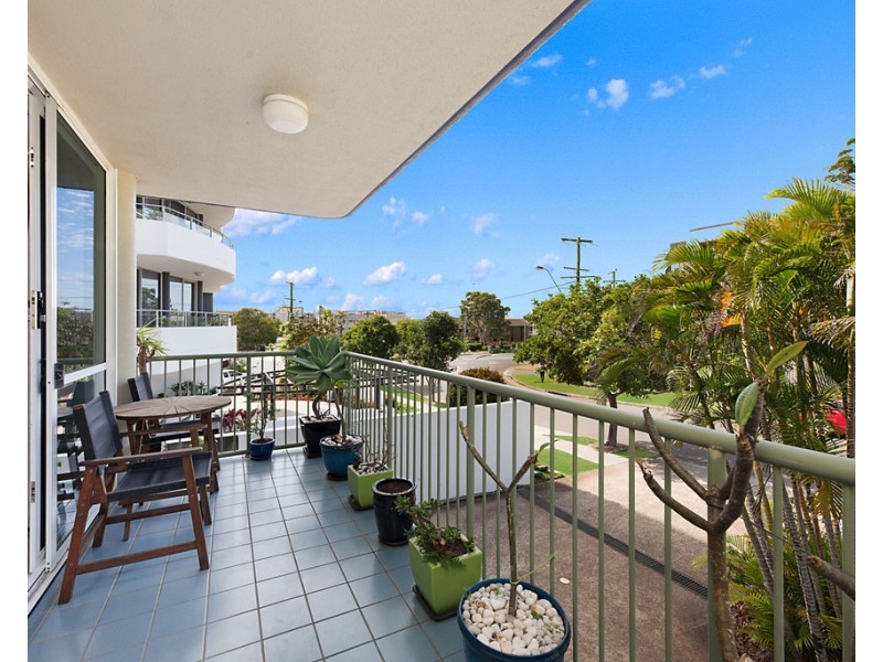 Unit 1/5 Arthur Street, Kings Beach QLD 4551