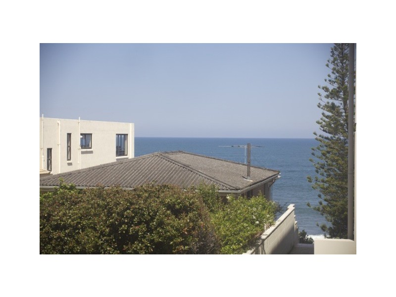 Unit 2 ‘Sanctuary Shores’ 13 Warne Terrace, Kings Beach QLD 4551