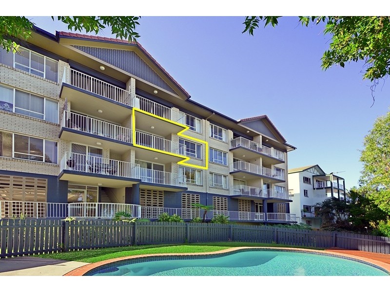 Unit 6 ‘Kensington’ 26 Saltair Street, Kings Beach QLD 4551