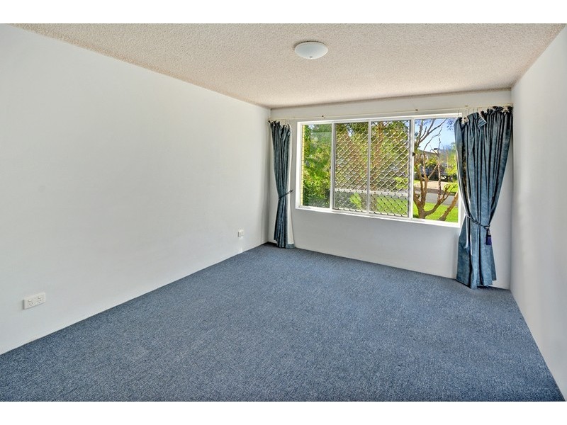 Unit 6 ‘Kensington’ 26 Saltair Street, Kings Beach QLD 4551
