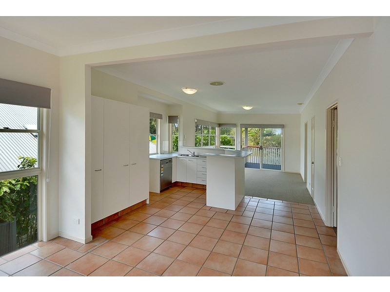 10 Cooroora Street, Dicky Beach QLD 4551