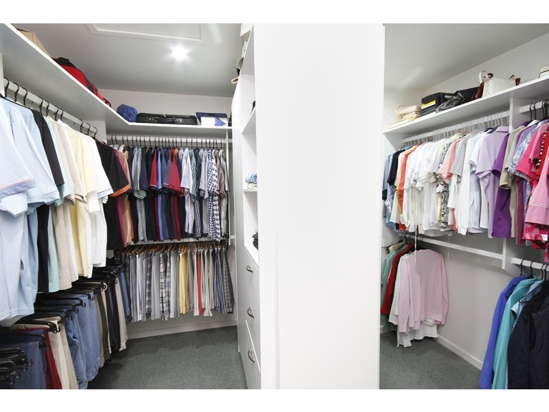 35 Barbuda Circuit, Kawana Island QLD 4575