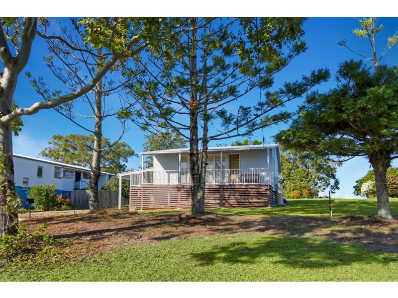 7 Derby Road, Moffat Beach QLD 4551