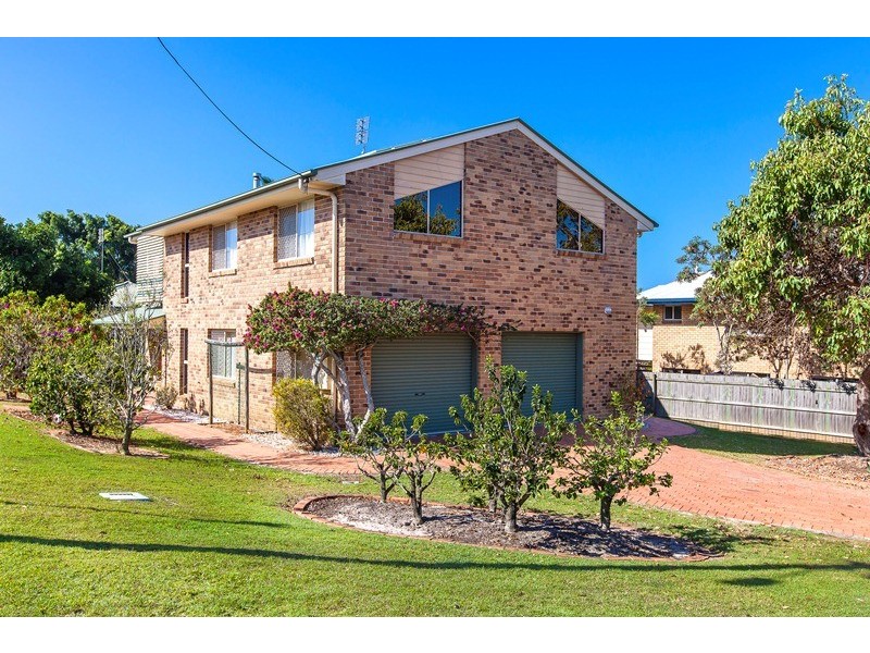 23 Cooroora Street, Dicky Beach QLD 4551