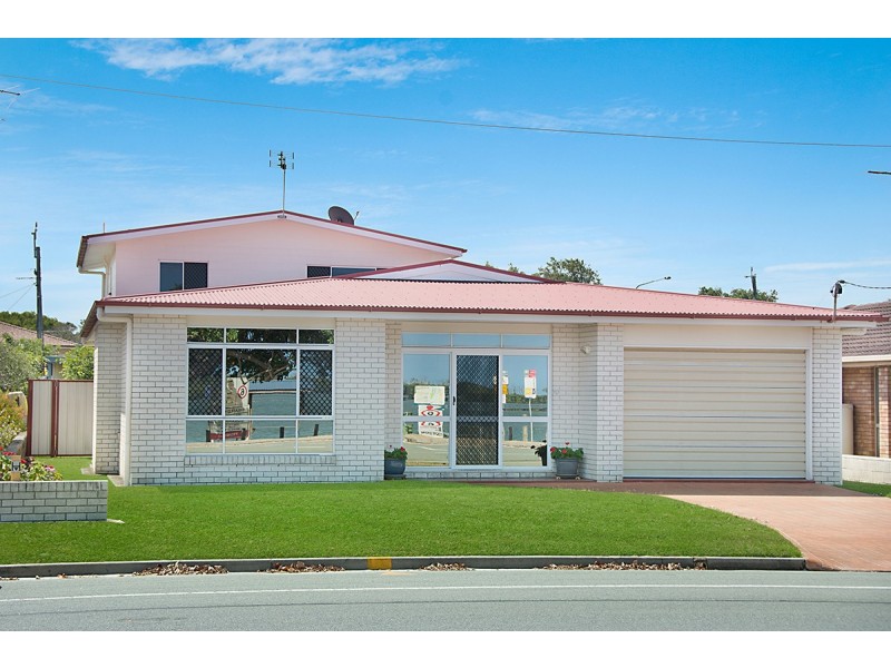 135 Golden Beach Esplanade, Golden Beach QLD 4551