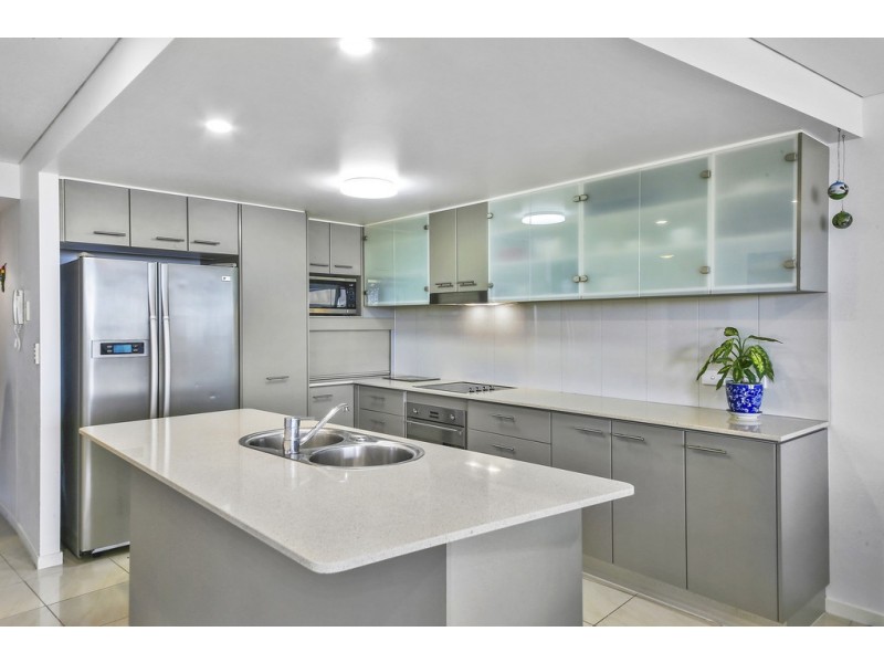 Unit 402/3 Arthur Street, Kings Beach QLD 4551