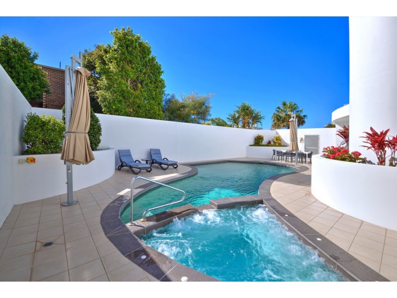 Unit 402/3 Arthur Street, Kings Beach QLD 4551