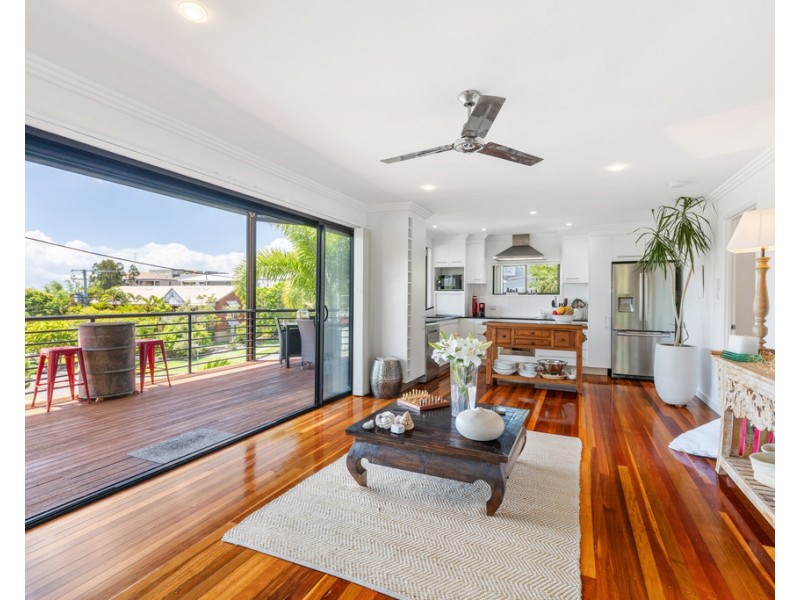 Unit 1/25 Arthur Street, Kings Beach QLD 4551